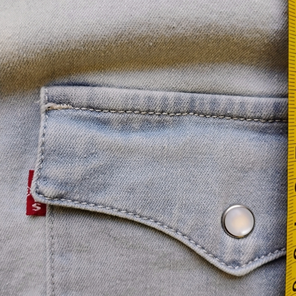 NWT Levi’s Plus Size Western Shirt 1X (14/16) Pearl Snap Denim $59 Retail - Picture 5 of 7